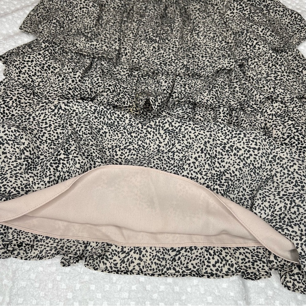 Willow Marbella Tiered Ruffle Mini Dress - Picture 6 of 10